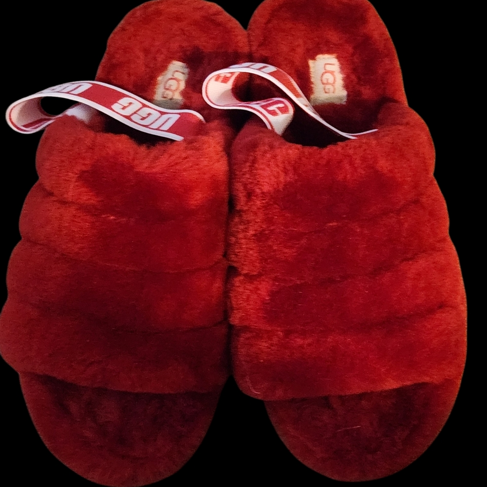 UGG Scarlet Plush Fluff Yeah Slides》 NWOB